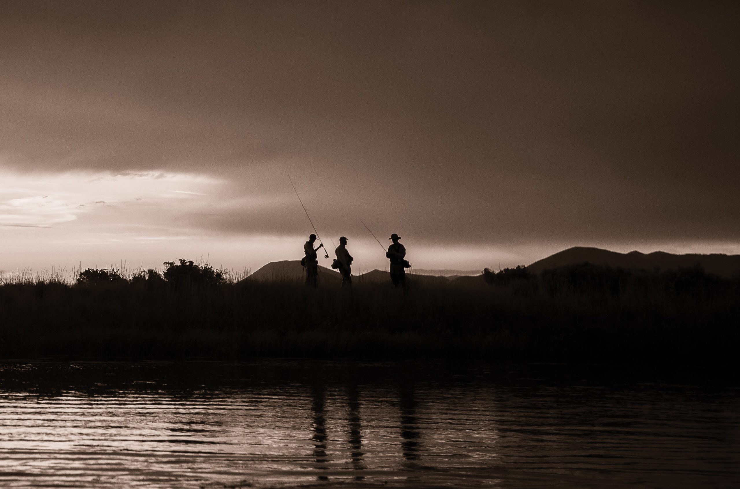 Fly Fishing in a Thunderstorm: Boyajian, Michael: 9798661201676